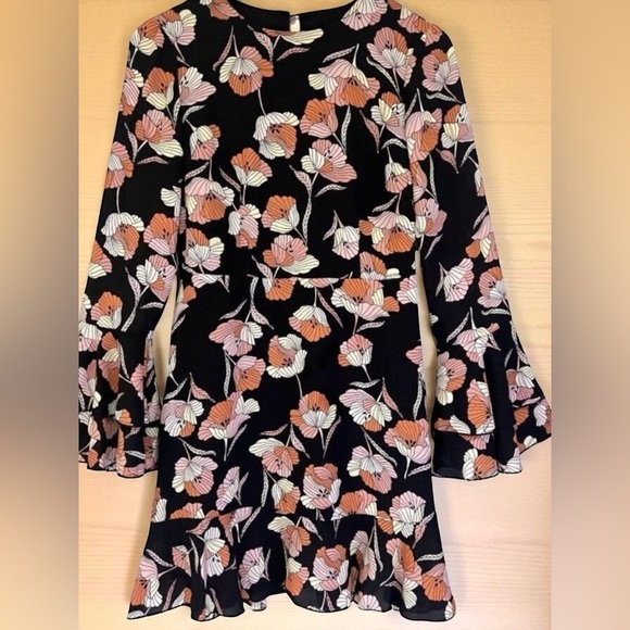 NEW.  Brand: Who what wear, floral dress, size: S - Picture 13 of 13